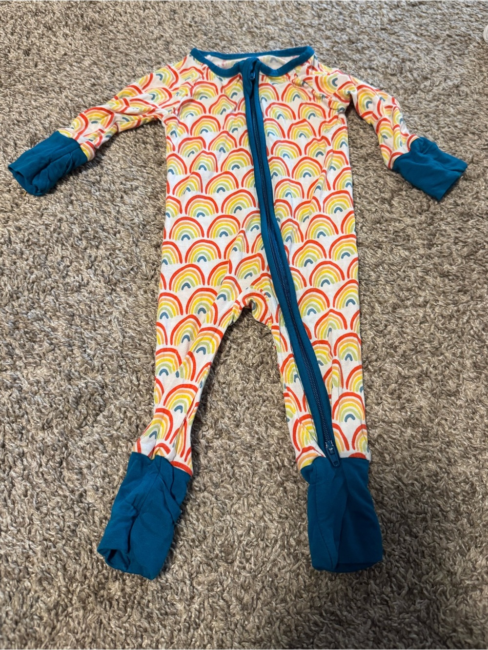 Little Sleepies NB Rainbow Zippy